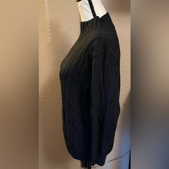 Vintage Bloomingdale’s 100% Merino Wool - Turtleneck Sweater - Picture 2 of 7